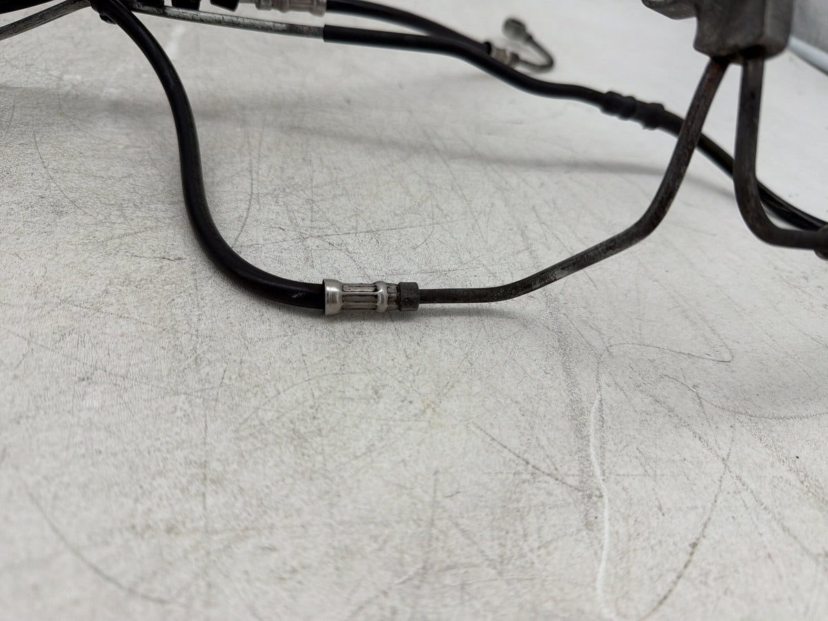 2008 Harley Electra Glide Touring Ultra OEM Front Brake Hose Line Pipe ABS