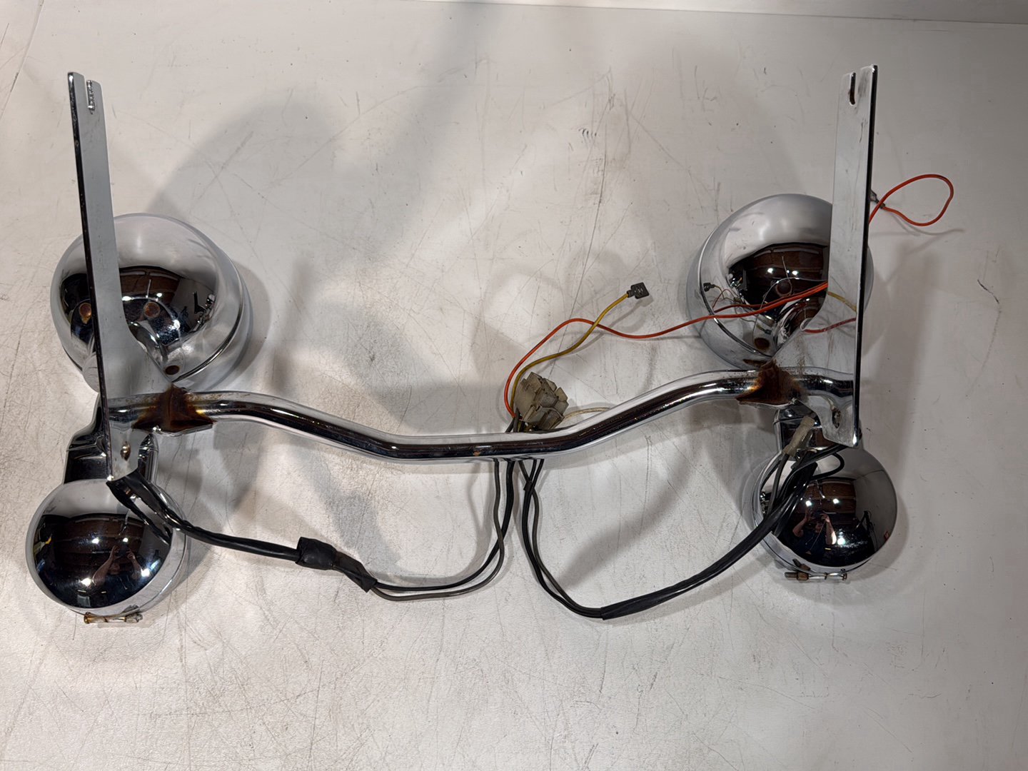 1984 - 1998 Harley-Davidson Touring Electra Glide Classic Front Turn Signal Indicators Aux Light Bar