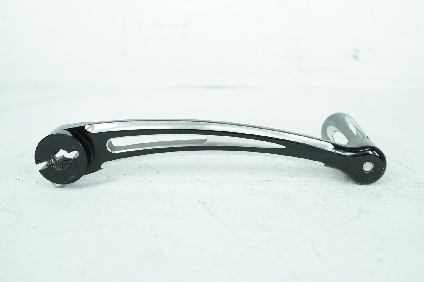 2008 - 2016 Harley-Davidson Touring Road Glide Gear Shifter Lever Pedal CNC Edge Cut