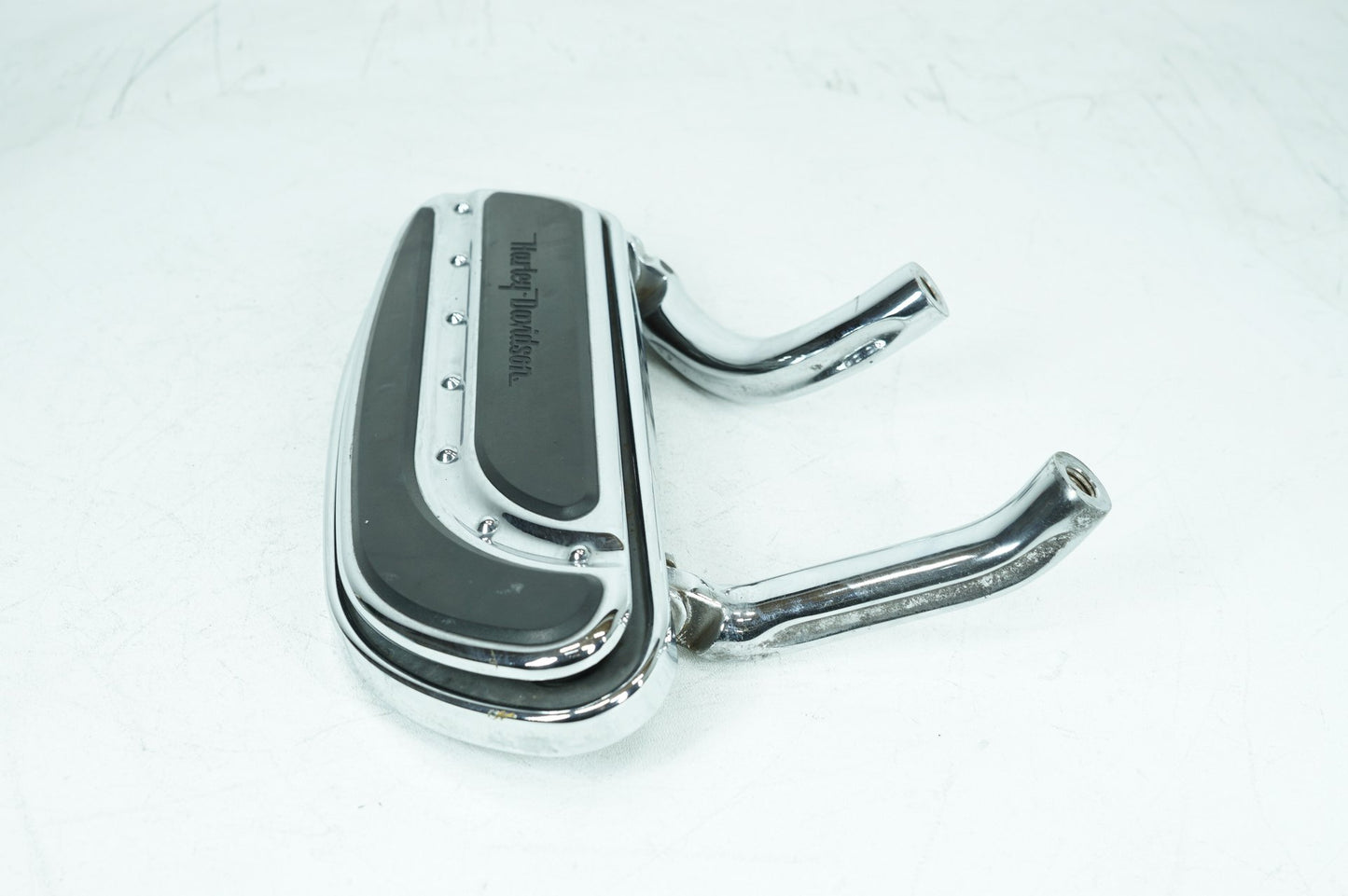 2007 - 2012 Harley-Davidson Touring CVO Electra Screamin Eagle Right Driver 1 Floorboard Foot Rest 50683-04