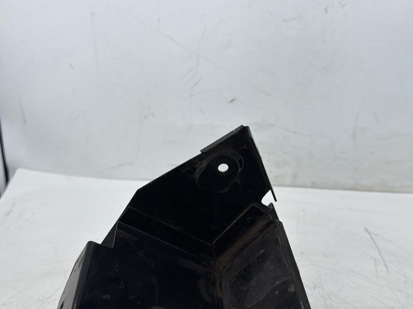1995 Harley Road King Touring FLHR OEM Battery Tray Bracket Holder Carrier