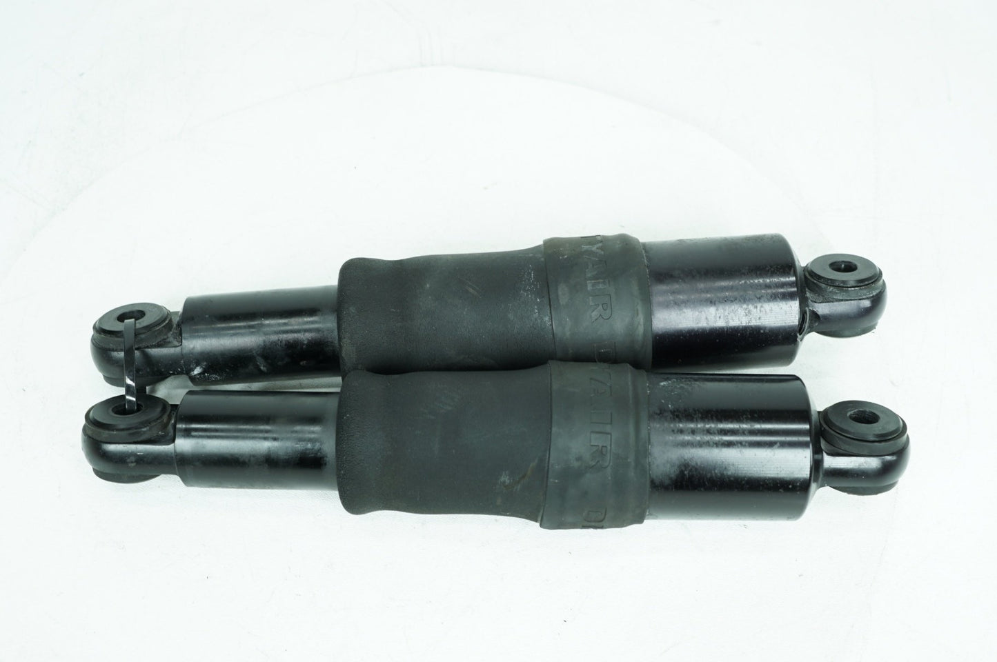 2011 - 2016 Harley-Davidson Touring Road King Classic Rear Left Right Shock Absorbers DA-SRD747-PR