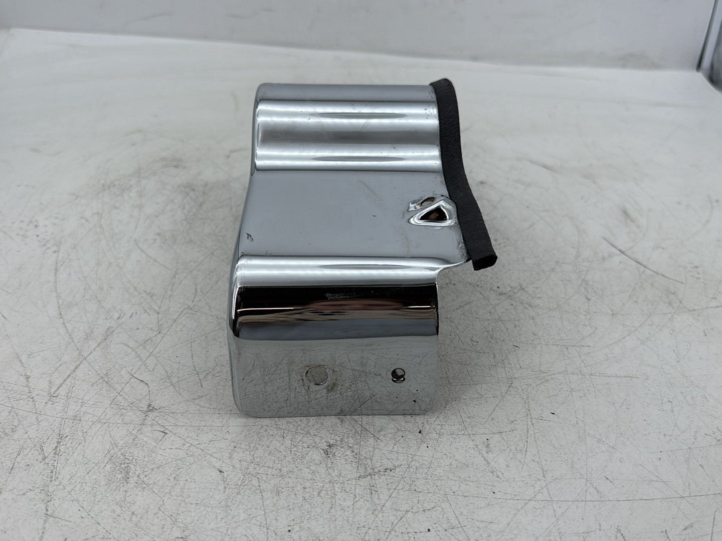 2006 Harley Electra Glide Touring Classic FLHTCI OEM Front Lower Fairing Outer Skirt 58208-96A