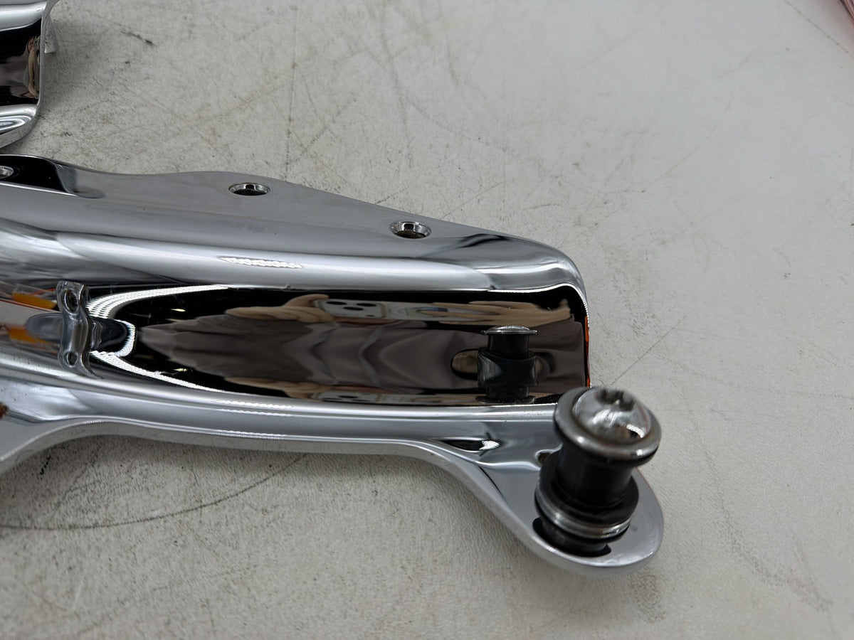 2010 Harley Road King Touring Police OEM 5 Point Detachable Docking Hardware