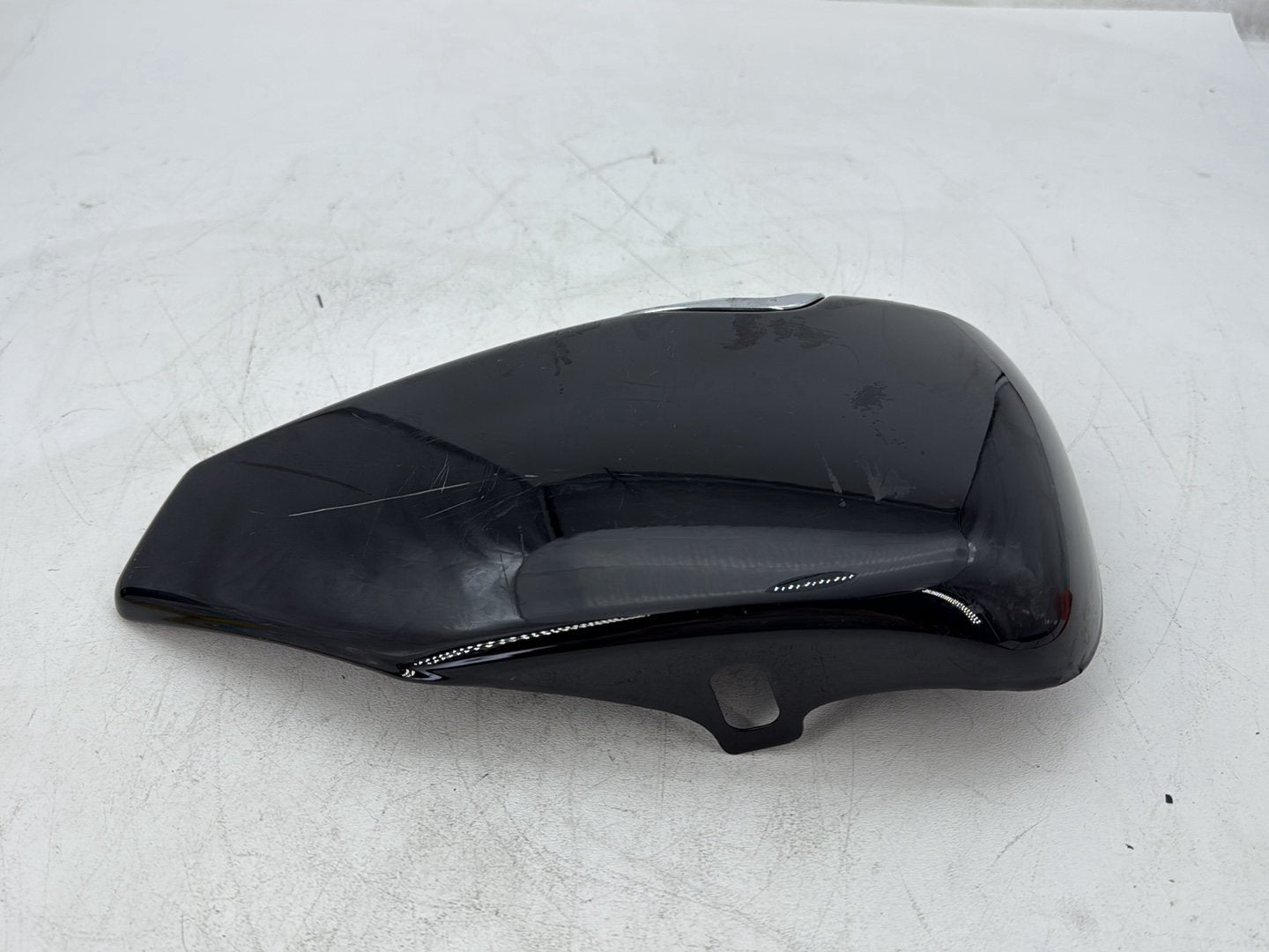 2009 Harley Sportster 883 Low XL883L OEM Right Fairing Side Oil Tank Cover