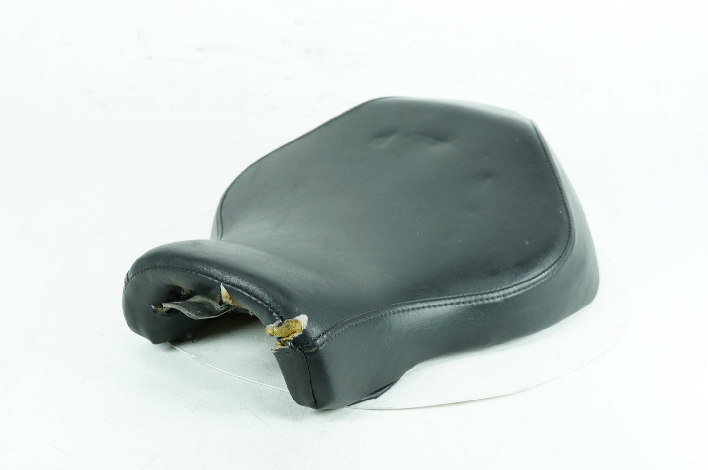 2004 - 2013 Harley-Davidson Sportster 1200 Low Rider Driver Solo Seat Pillion  	51532-07