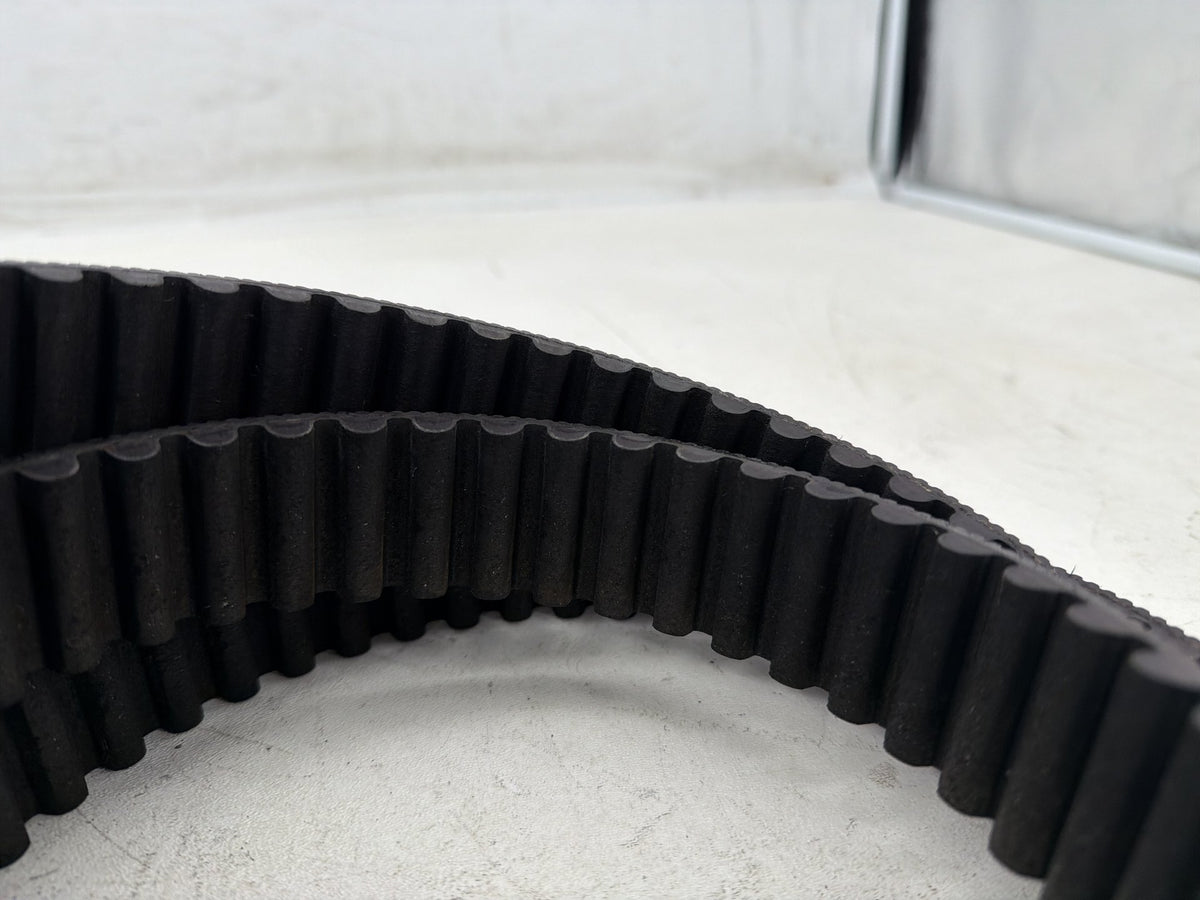1991 Harley Electra Glide Touring Ultra OEM Rear Drive Belt 40001-85 136T 1.5"