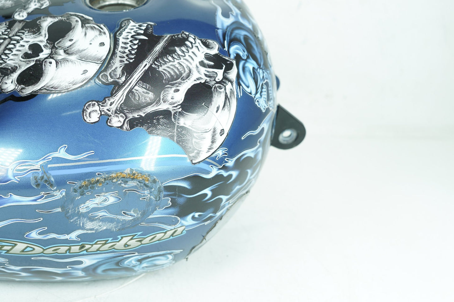2004 - 2013 Harley-Davidson Sportster Custom Fuel Gas Tank Gasoline Reservoir  	62213-04