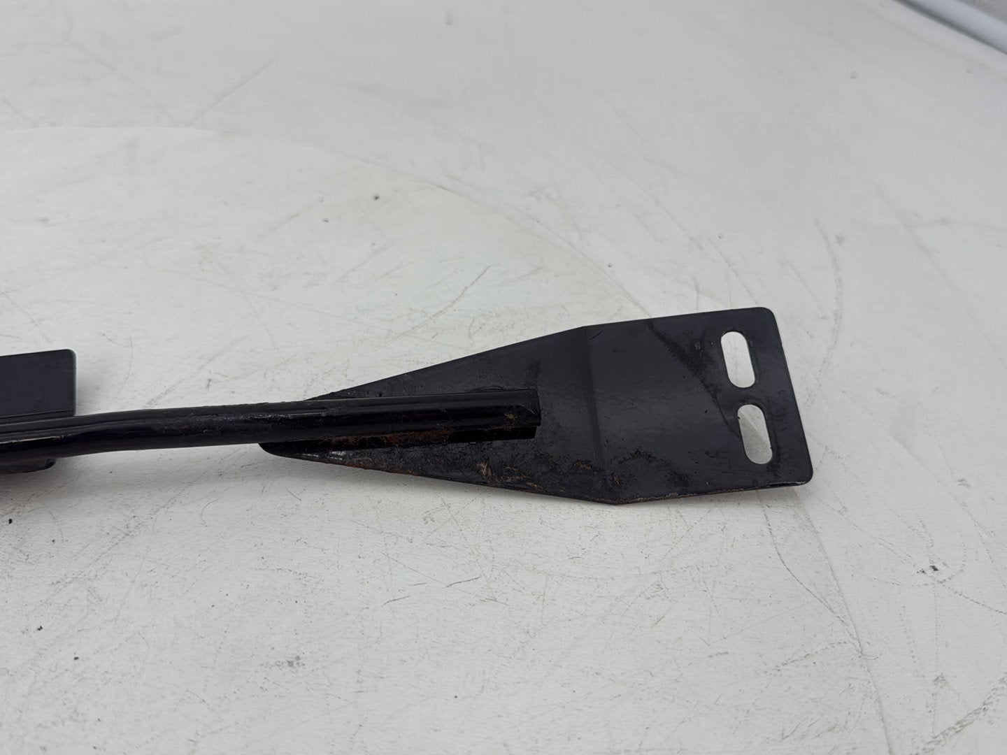95 Harley Touring Electra Glide Classic OEM Inner Fairing Mount Support Bracket
