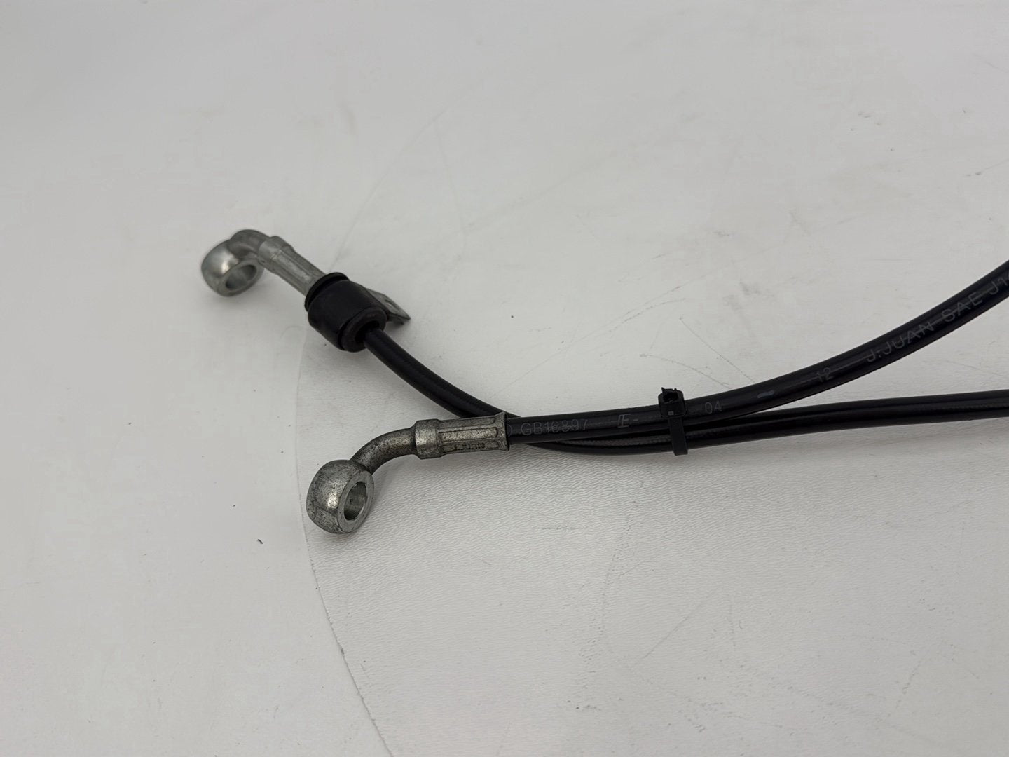 2007 - 2017 Harley-Davidson Dyna Wide Glide Front Brake Hose Line Pipe NON-abs 42740-10