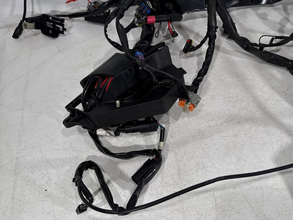 2012 Harley Street Glide Touring FLHX OEM Main Wire Wiring Harness Loom NON-abs