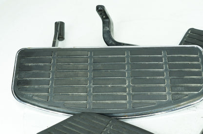 1999 - 2006 Harley-Davidson Touring Electra Glide Left Right Driver & Pass Floorboard Foot Rest 50606-86A