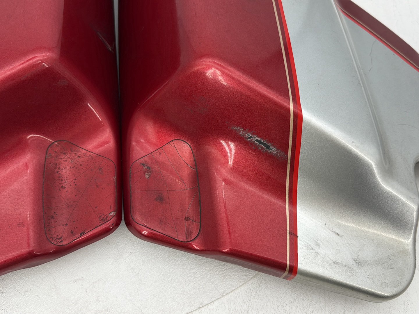 1999 - 2006 Harley-Davidson Touring Electra Glide Ultra Left Right Side Fairing Cover 66619-97A