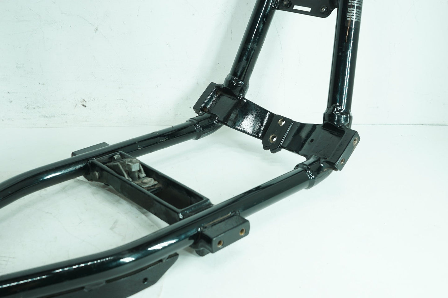 2007 - 2013 Harley-Davidson Dyna Street Bob Body Main Frame Chassis SLVG 47463-06BHP
