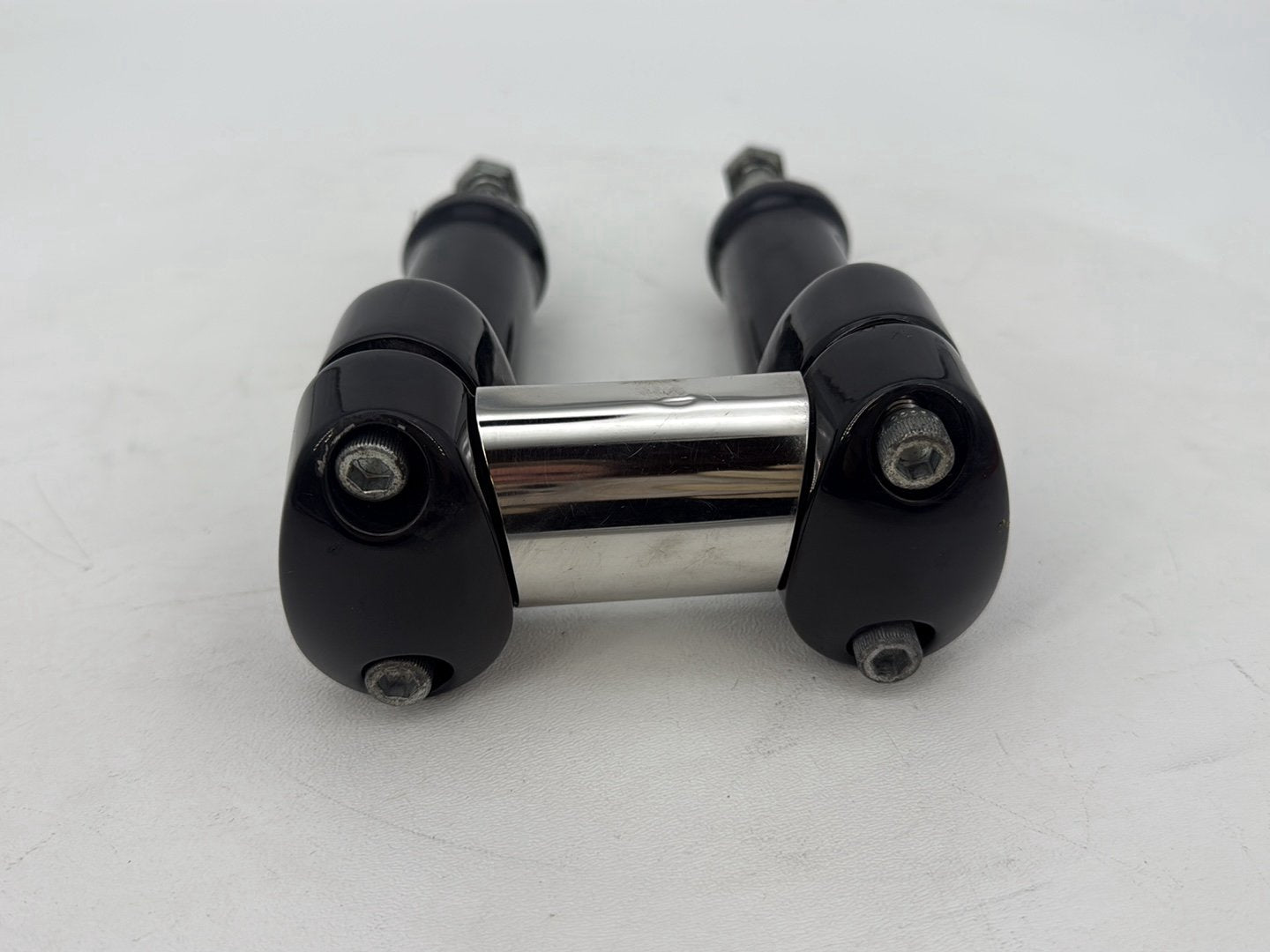2007 - 2017 Harley-Davidson Dyna Wide Glide Front Handlebar Risers Riser 59783-08
