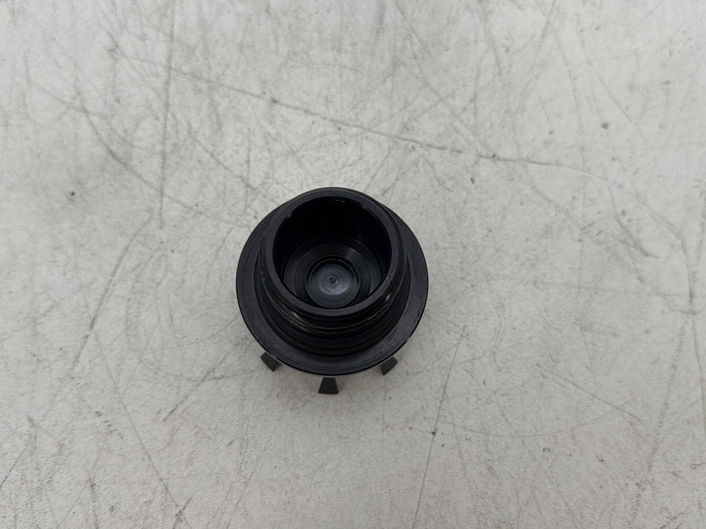 2004 Harley Sportster XL883C 883 Custom OEM Fuel Gas Tank Cap Bushing Hub