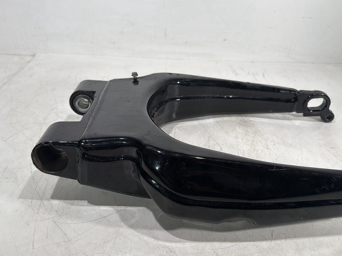 2015 Harley Road Glide Touring FLTRXS OEM Rear Fork Swingarm Swing Arm 47549-09