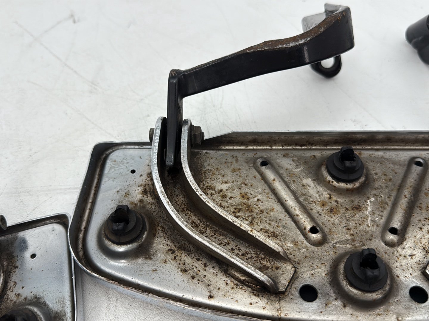 2018 Harley Electra Glide Touring Ultra FLHTCU OEM Left Right Driver & Pass Floorboard Foot Rest
