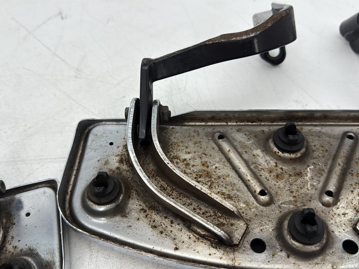 2018 Harley Electra Glide Touring Left Right Driver & Pass Floorboard Foot Rest