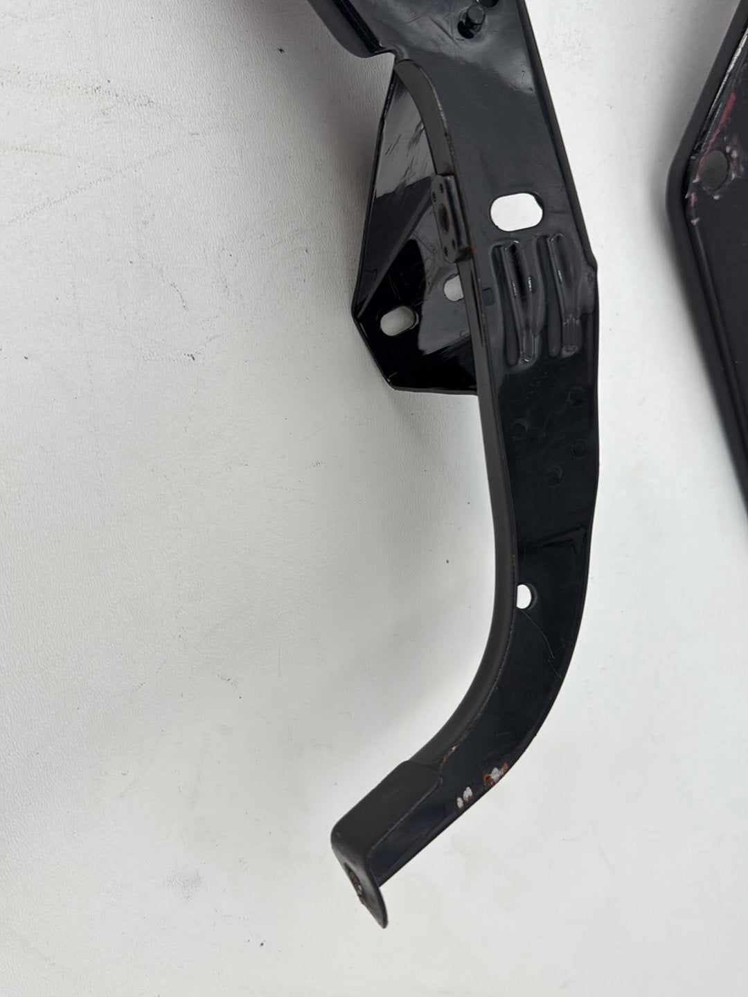 2013 Harley Street Glide Touring FLHX OEM Right Left Fairing Support Brackets