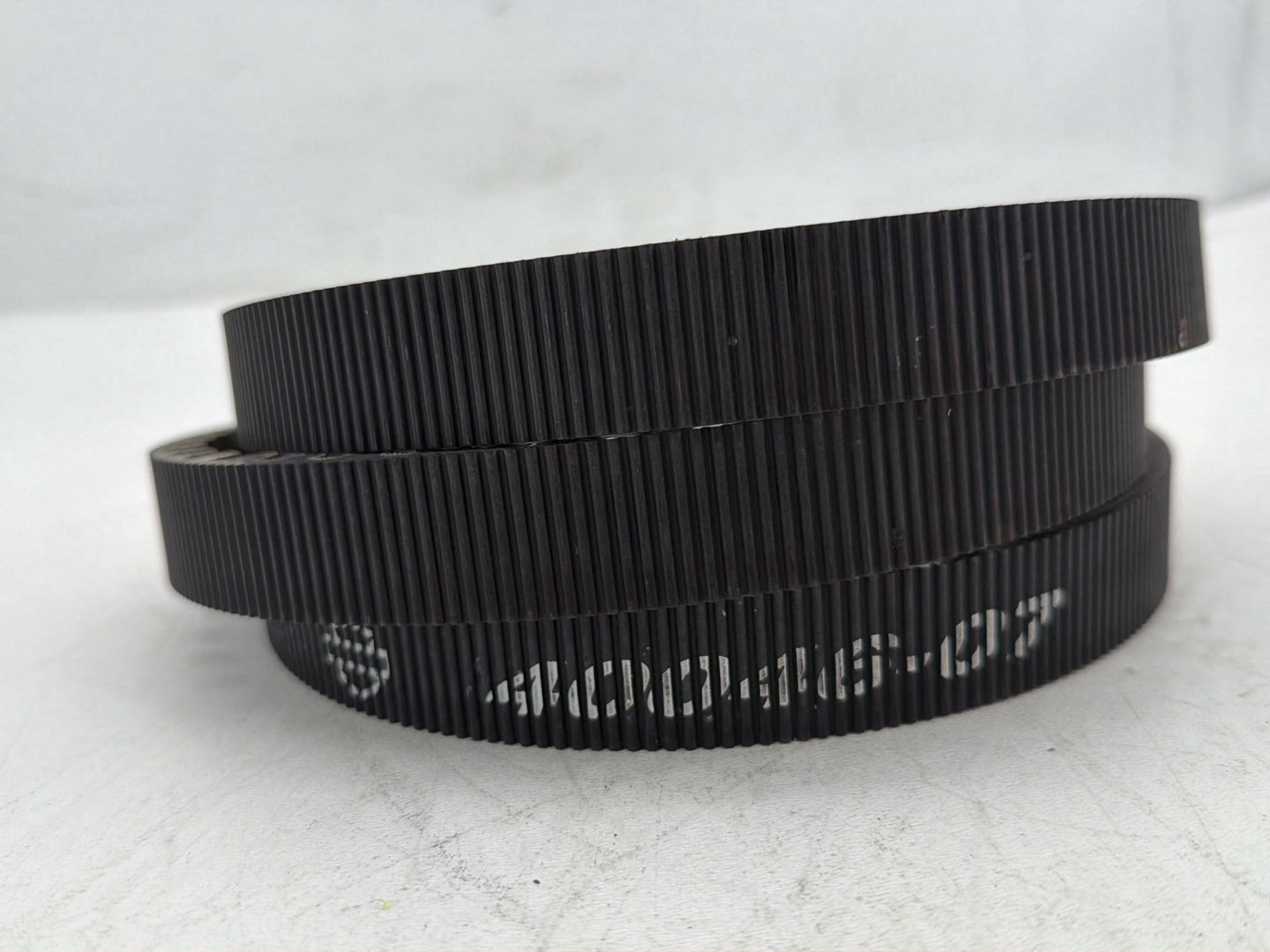 2009 Harley Dyna Street Bob FXDB OEM Rear Drive Belt 40046-07 131T 1"
