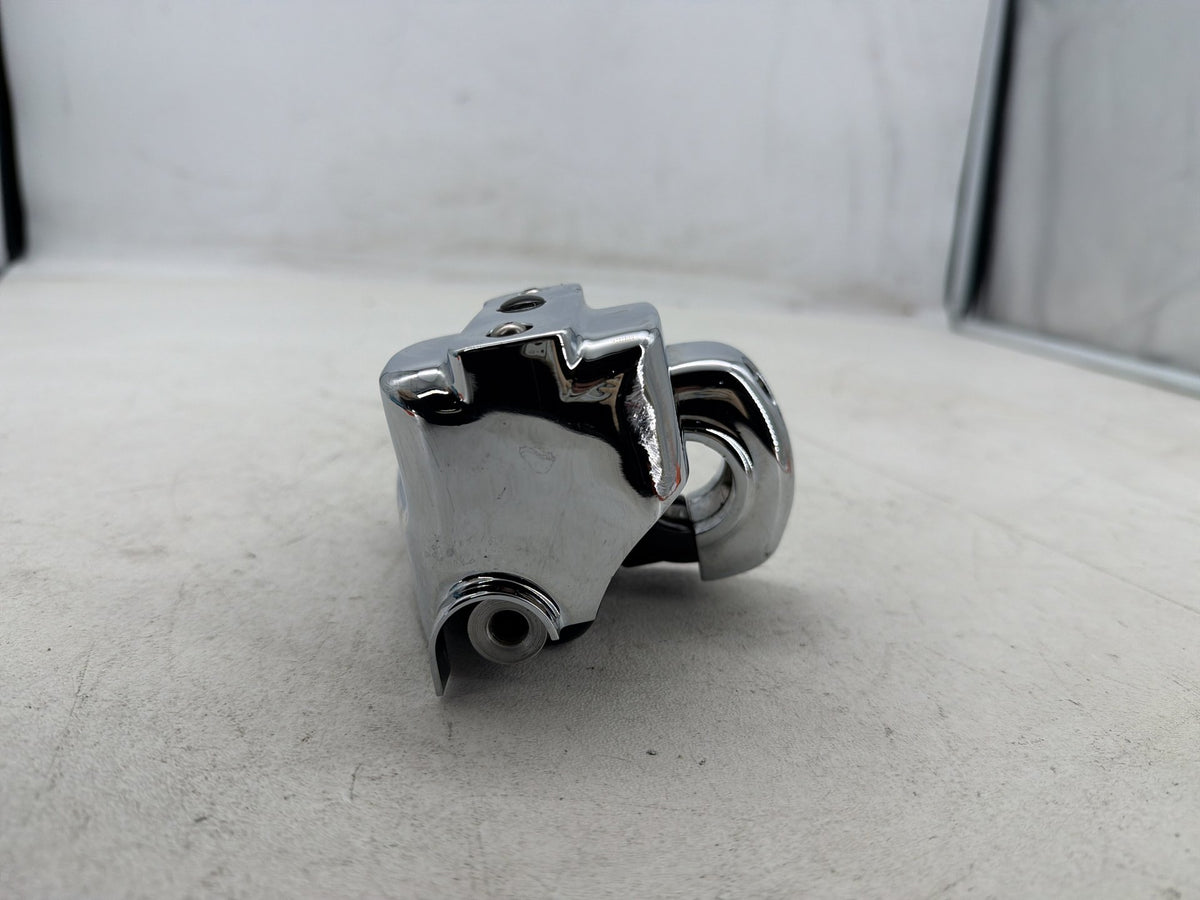 04 Harley Road King Touring Classic OEM Front Right Brake Lever Master Cylinder