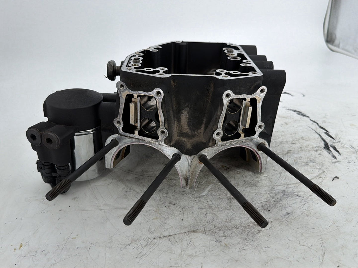 15 Harley Electra Glide Touring Ultra Low OEM Crankcase Shaft Engine Motor Cover