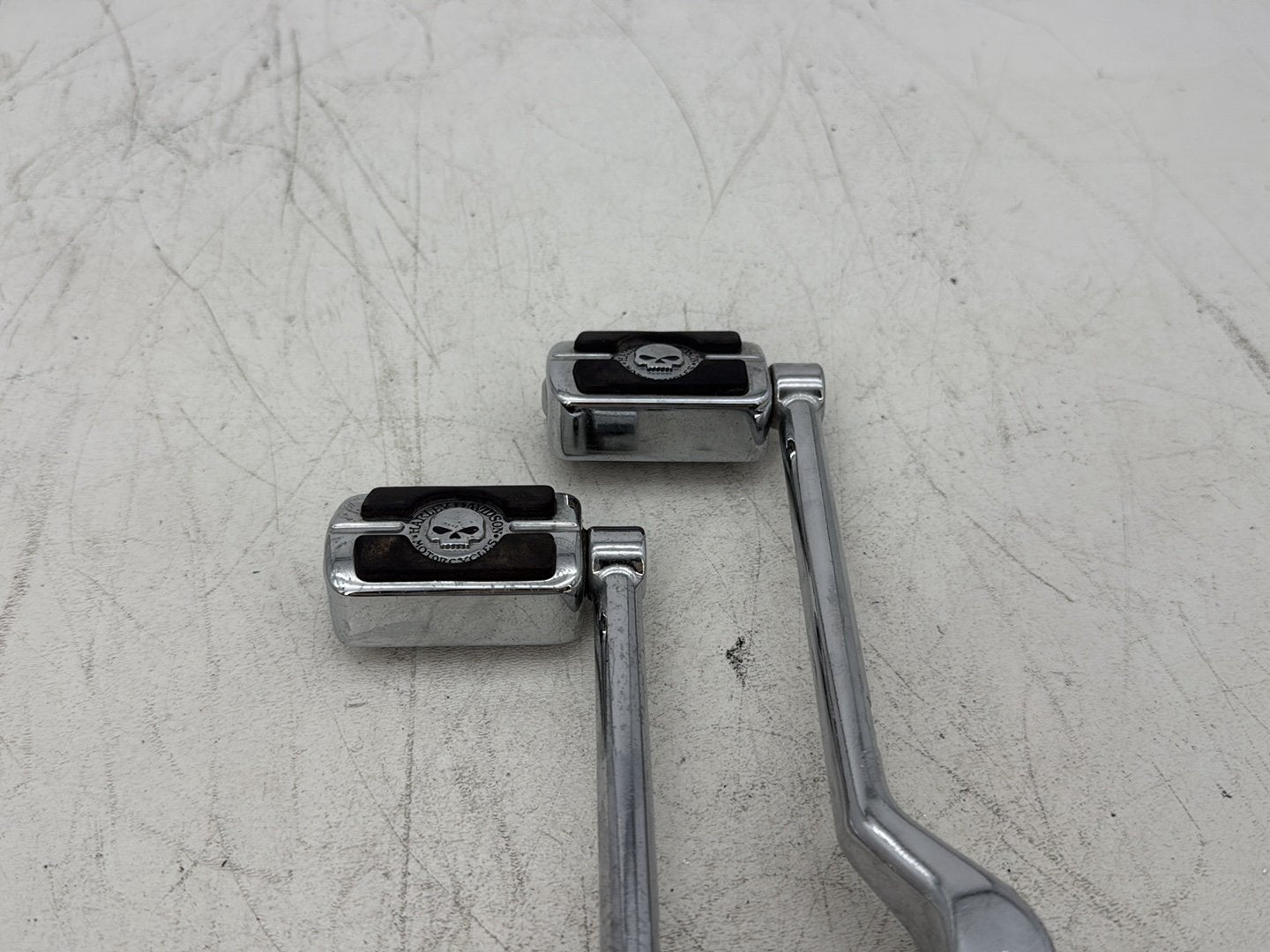 2006 Harley Softail FLSTCI Heritage Classic OEM Gear Shifter Lever Pedal Pedals