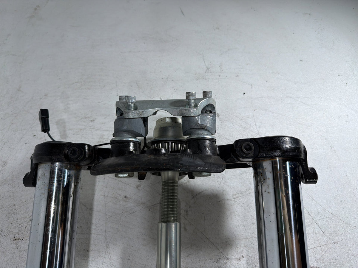 15 Harley Electra Glide Touring Front Triple Tree Set & LH RH Fork Legs Sliders