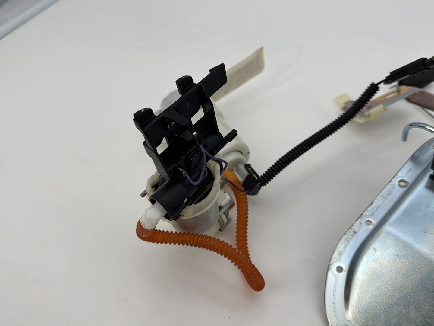 2006 - 2017 Harley-Davidson Dyna Street Bob Fuel Pump Gas Gasoline Petrol Sending 75246-04