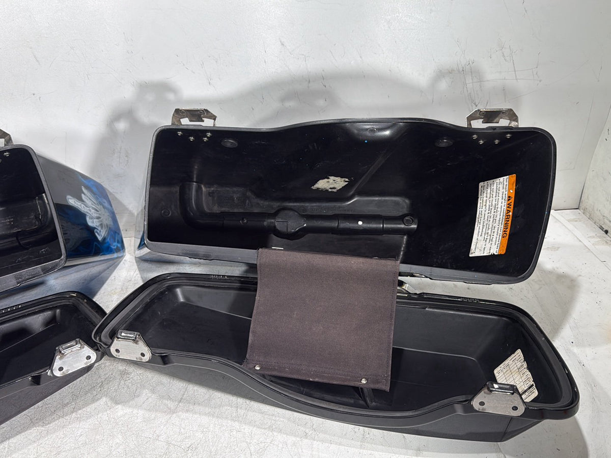 2005 Harley Road King Touring Police OEM Left Right Saddlebags Luggage NOKey