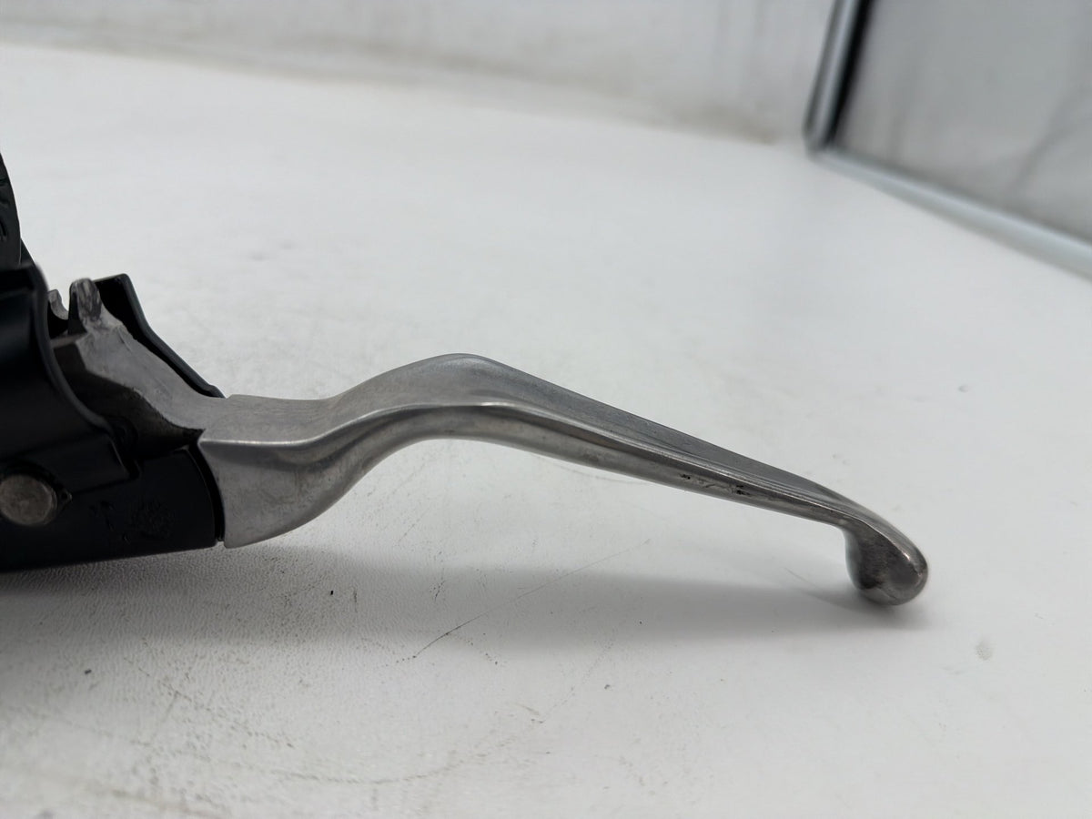 2001 Harley Electra Glide Touring OEM Front Right Brake Lever Master Cylinder