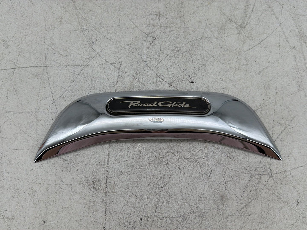 2009 Harley Road Glide Touring FLTR OEM Front Windshield Mount Trim Strip