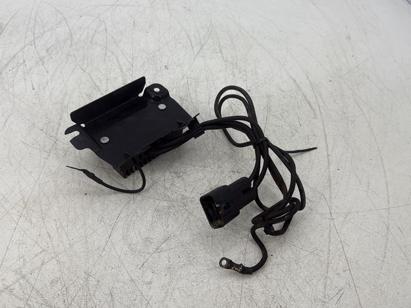 2011 Harley Street Glide Touring FLHX OEM Voltage Regulator Rectifier