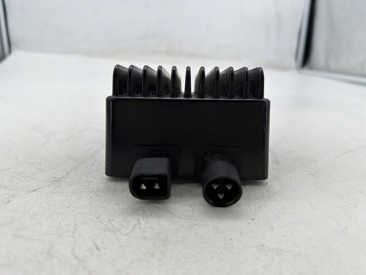 2014 Harley Electra Glide Touring Voltage Regulator Rectifier Drag Specialties