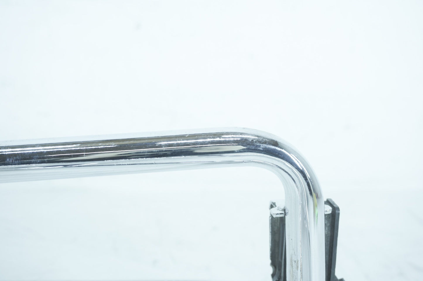 2007 - 2011 Harley-Davidson Touring Street Glide Rear Left Right Saddlebag Guard Rails Bar 49206-09A
