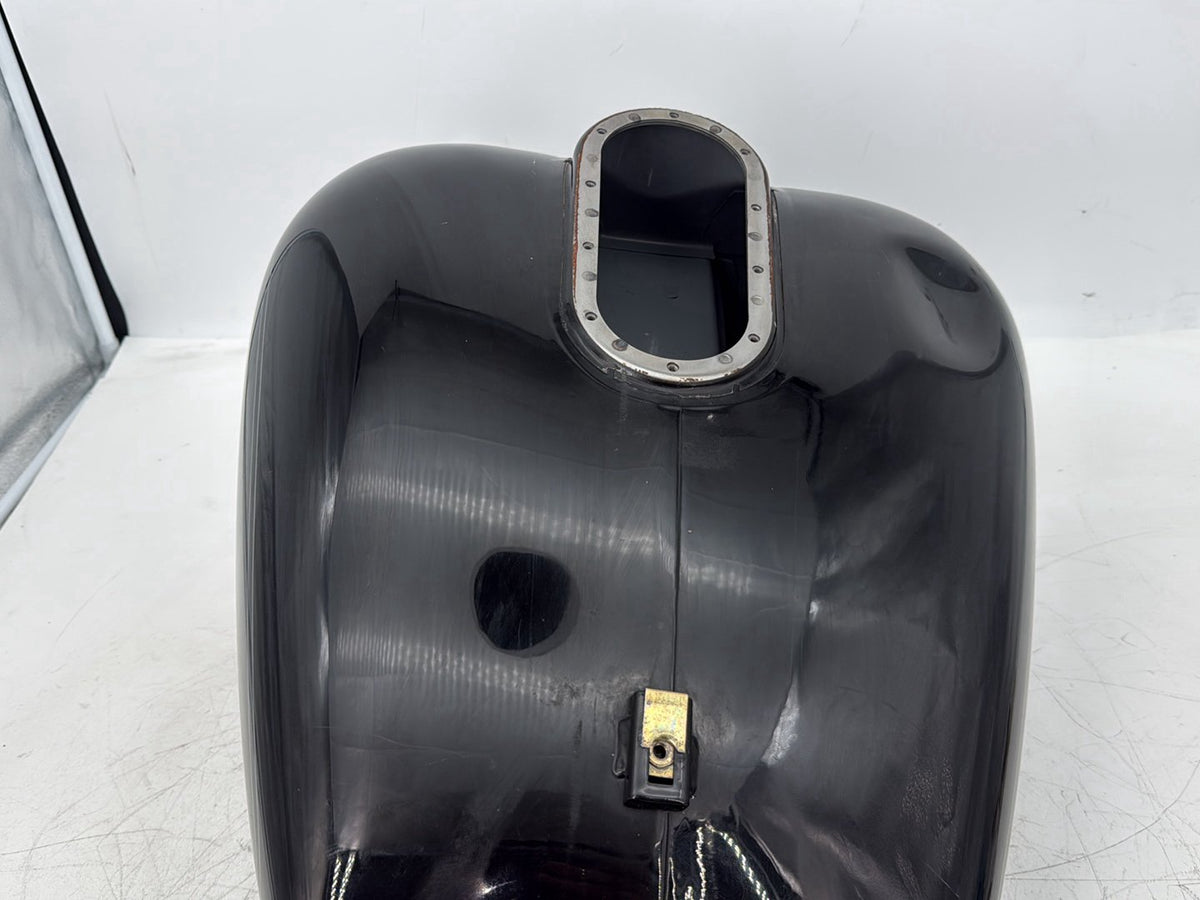 04 Harley Touring Electra Glide OEM Fuel Gas Tank Gasoline Reservoir * DENTED *