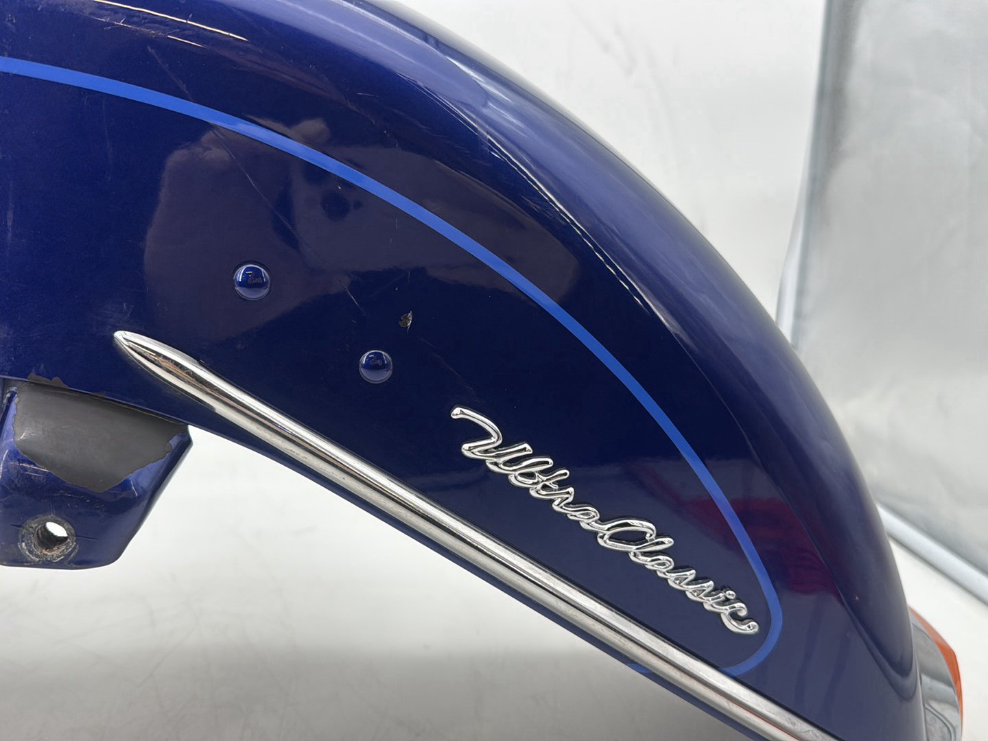 2007 Harley Touring FLHTCU Electra Glide Ultra OEM Front Wheel Fender Shell Panel