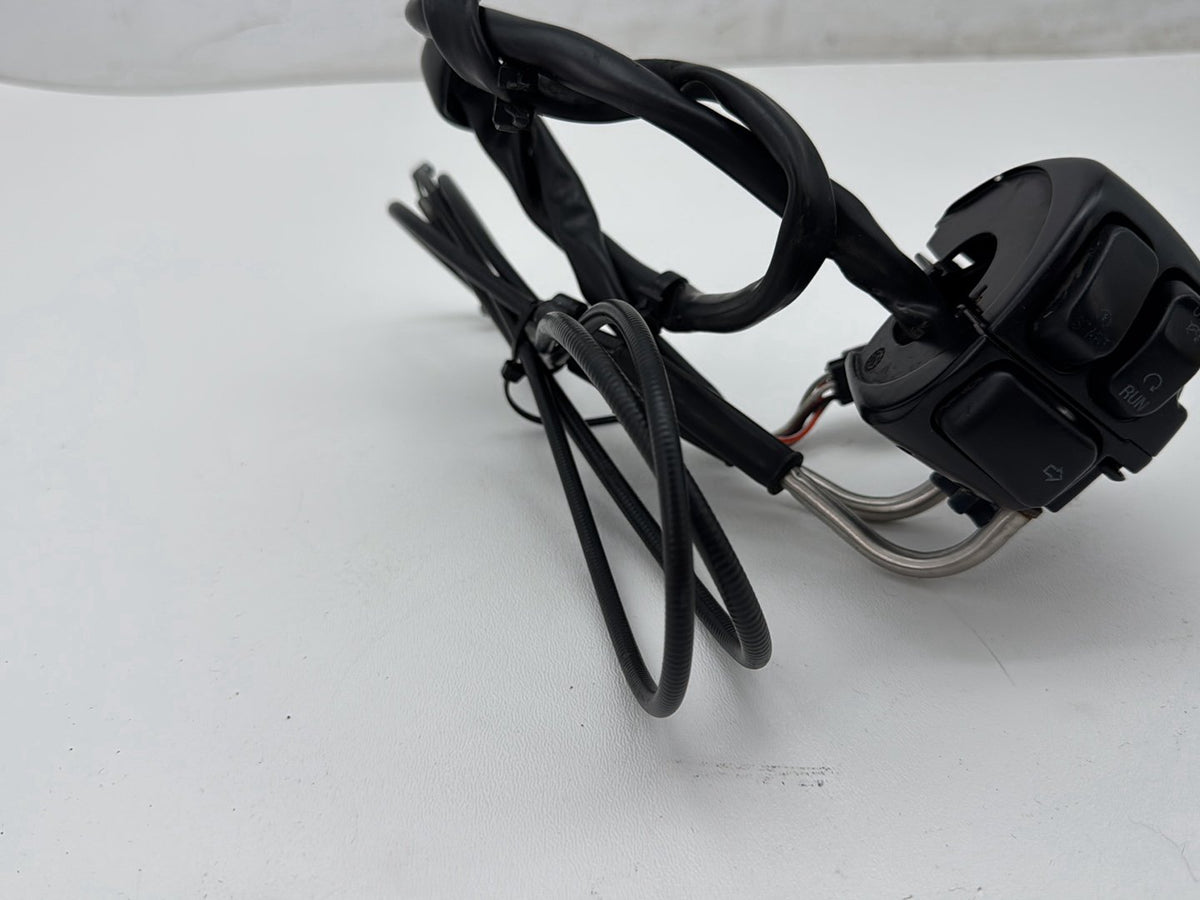 2008 Harley Softail Deluxe FLSTN OEM Right Engine Start Kill Switches Controls
