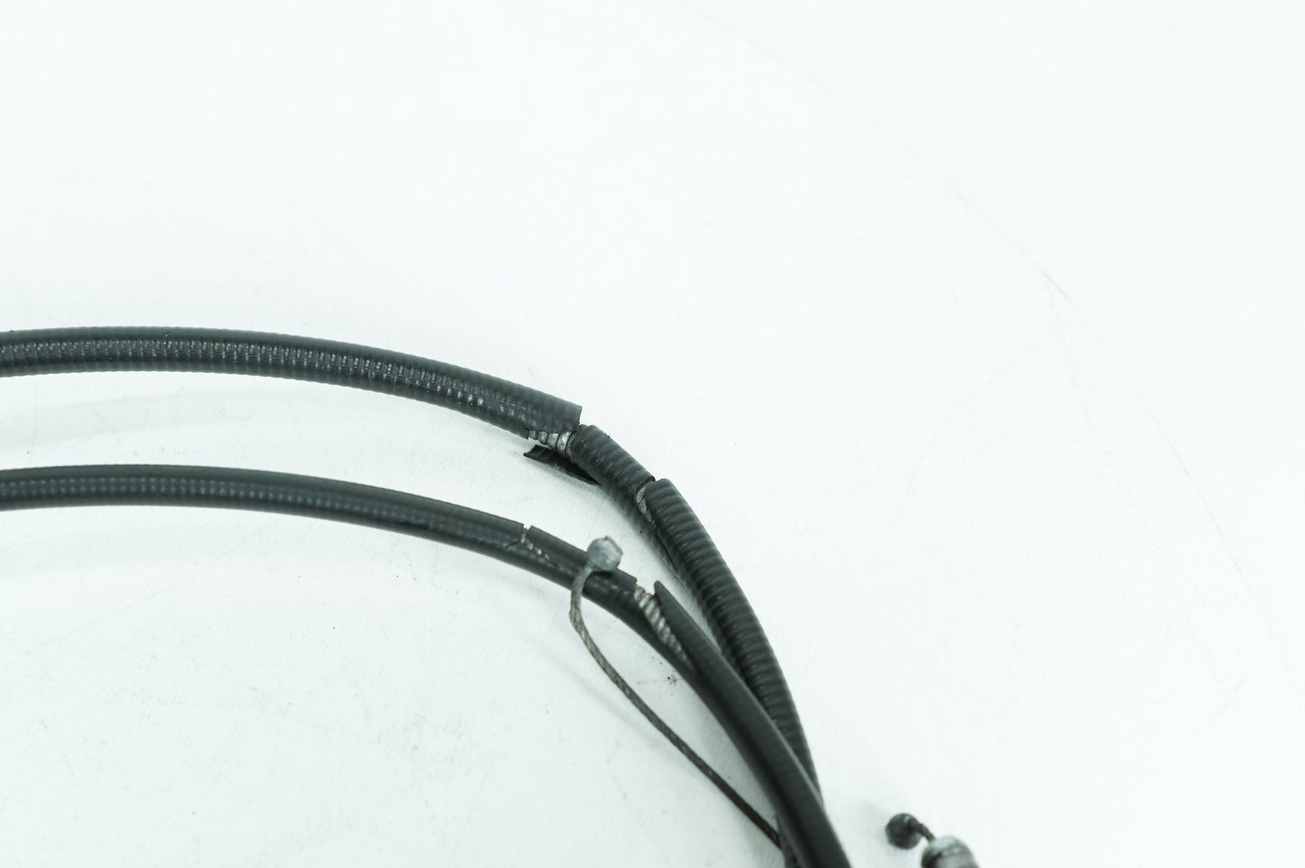 1999 - 2006 Harley-Davidson Softail Fat Boy Idle Throttle Wire Cables Line 56342-01