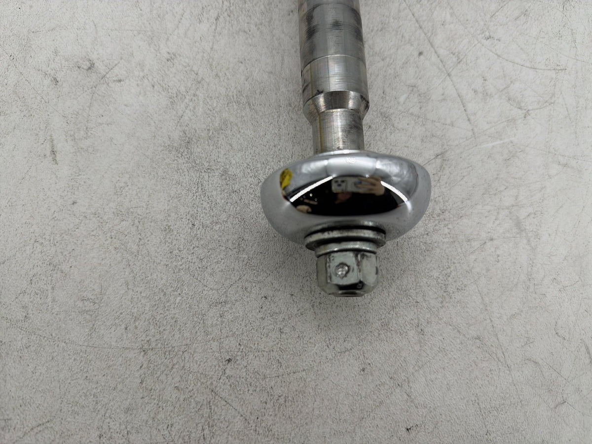 2007 Harley Electra Touring CVO Screamin Eagle OEM Front Wheel Axle Bolt Shaft