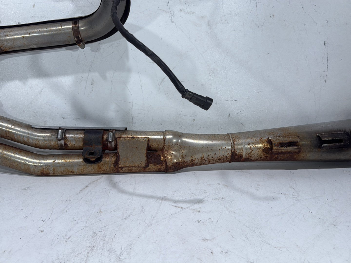 2009 Harley Dyna Street Bob Exhaust System Header Pipe Thunderheader 2 into 1