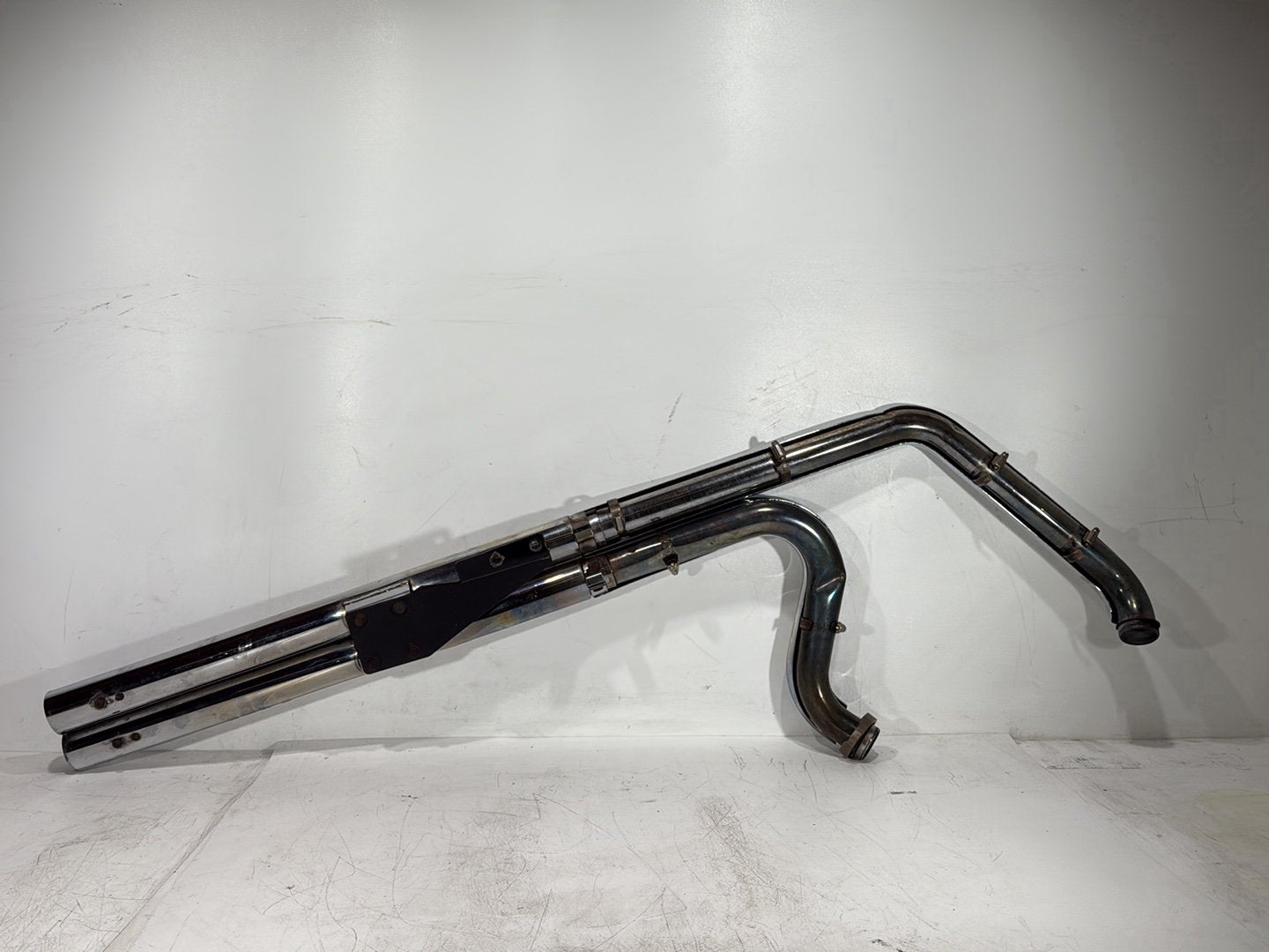 2006 Harley Softail FLSTCI Heritage Classic OEM Exhaust Header Pipes Muffler