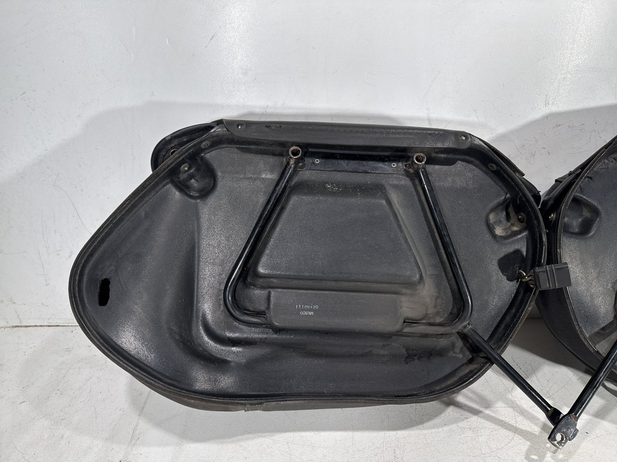 2001 Harley Heritage Softail Classic Rear Left Right Saddlebags Luggage Leather