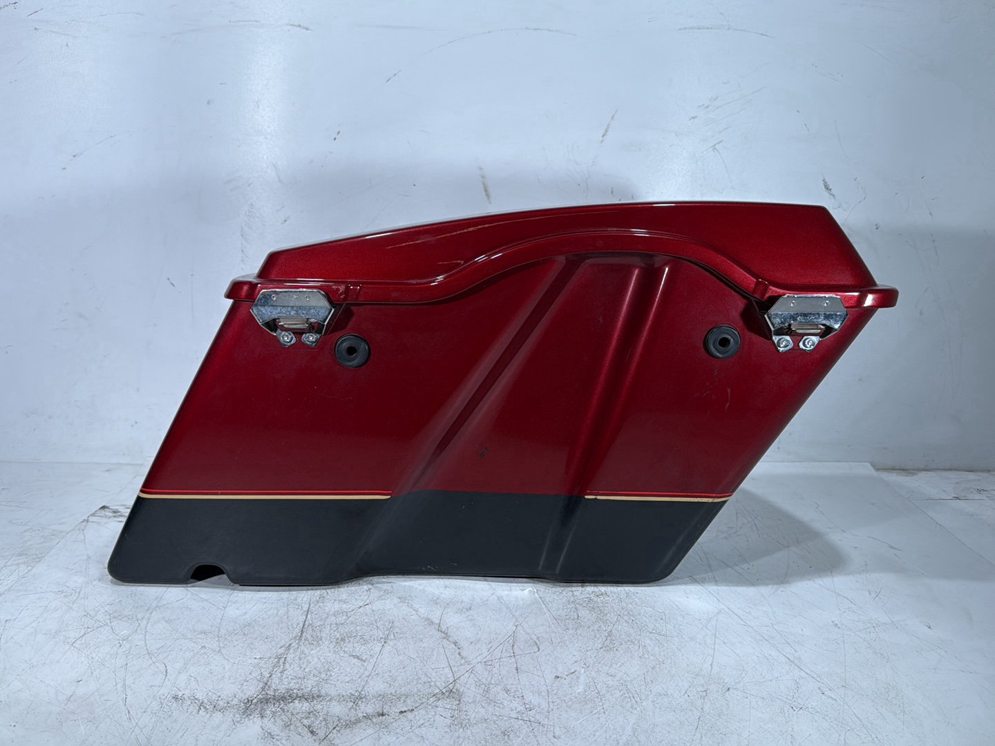 2007 Harley Touring FLHTC Electra Glide Classic OEM Left 1 Saddlebag Luggage NO Key
