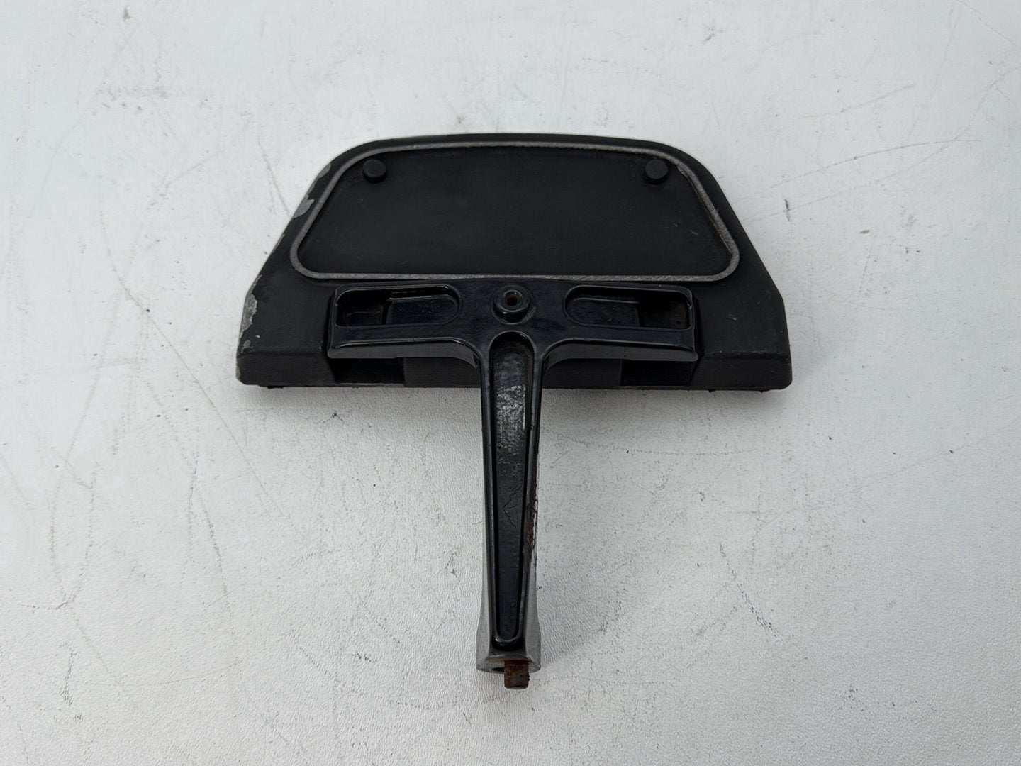 2008 Harley Road King Touring FLHR OEM 1 Passenger Floorboard Foot Rest