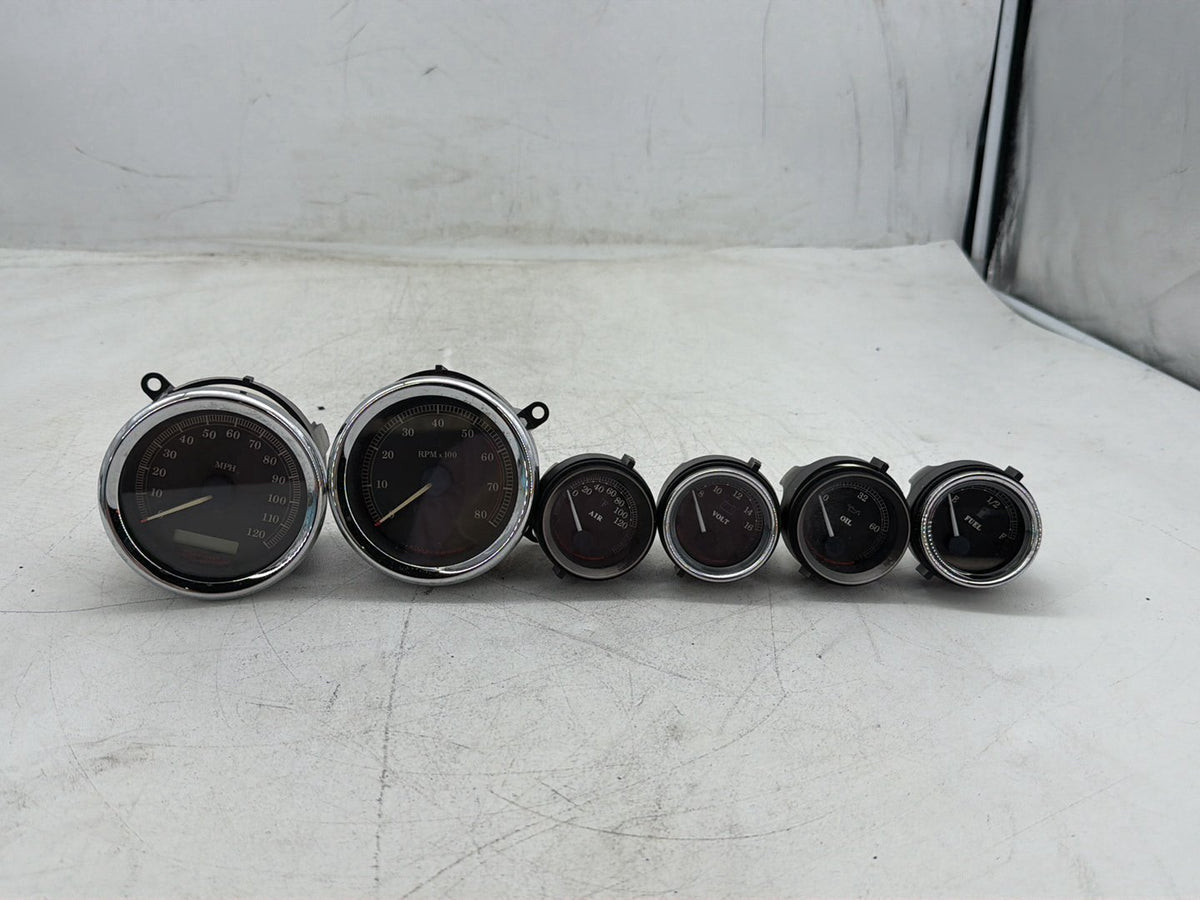 2006 Harley Electra Glide Touring Ultra FLHTCUI OEM Air Oil Volt Fuel Tacho Speedo Gauges