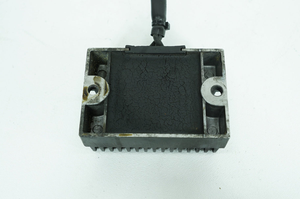 1999 Harley Sportster XL883 Hugger OEM Voltage Regulator Rectifier