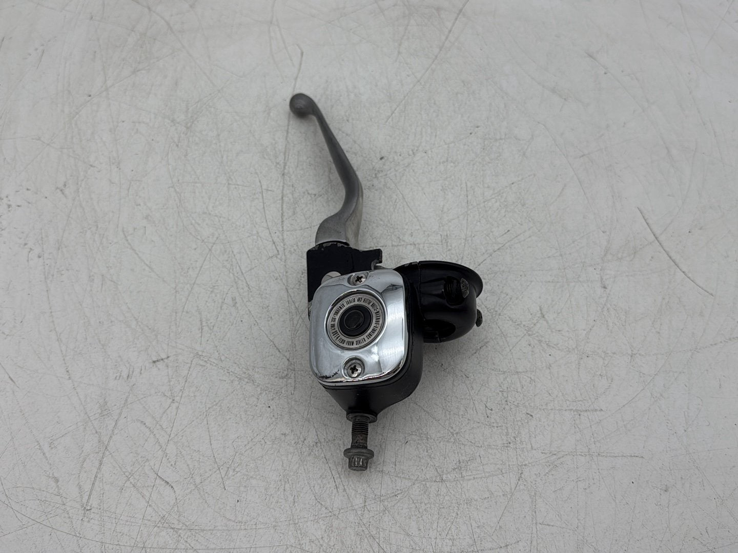 2006 Harley Electra Glide Touring Classic FLHTCI OEM Front Right Brake Lever Master Cylinder