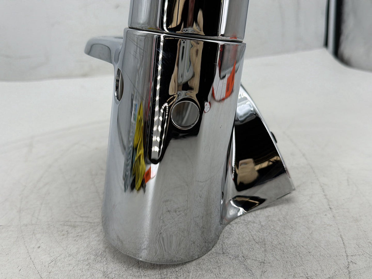 2014 Harley Dyna Switchback FLD OEM Front Lower Nacelle Headlight Cover Panel